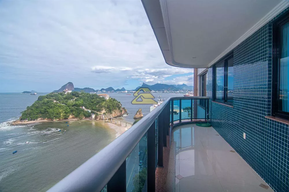 Apartamento, 3 quartos, 250 m² - Foto 1