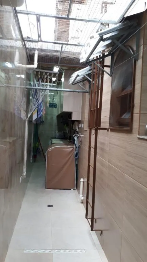 Casa, 3 quartos, 200 m² - Foto 2