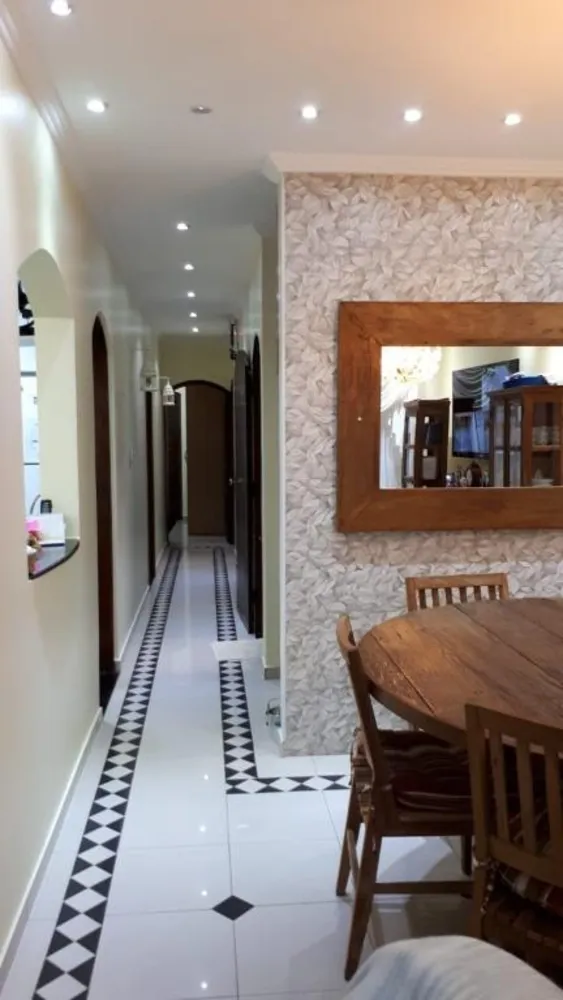 Casa, 3 quartos, 200 m² - Foto 4