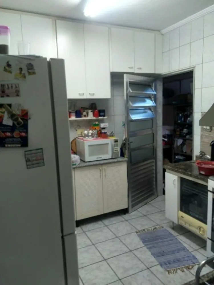 Casa, 3 quartos, 250 m² - Foto 2
