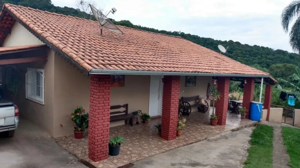 Chácara, 3 quartos, 100 m² - Foto 1