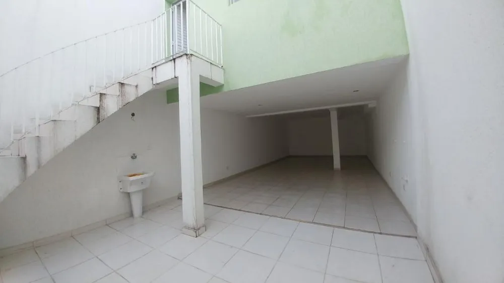 Casa, 4 quartos, 200 m² - Foto 4