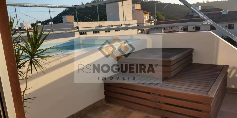Cobertura, 3 quartos, 190 m² - Foto 1