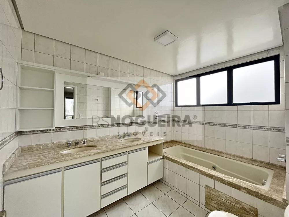 Apartamento, 3 quartos, 186 m² - Foto 8