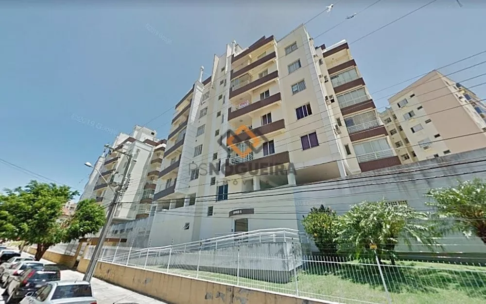 Apartamento à venda com 2 quartos, 65m² - Foto 1