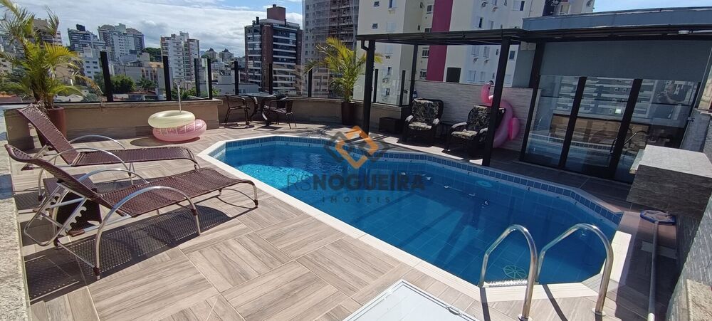 Cobertura à venda com 4 quartos, 320m² - Foto 1