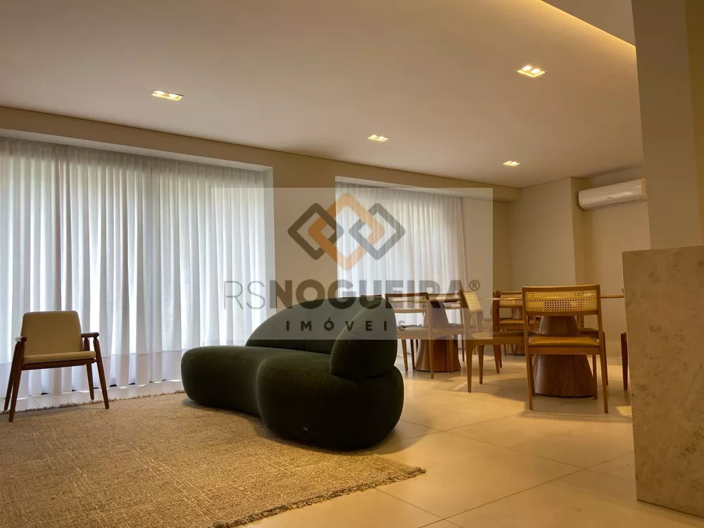 Cobertura, 3 quartos, 257 m² - Foto 2