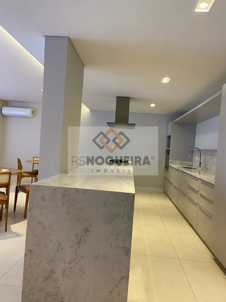 Cobertura, 3 quartos, 257 m² - Foto 1