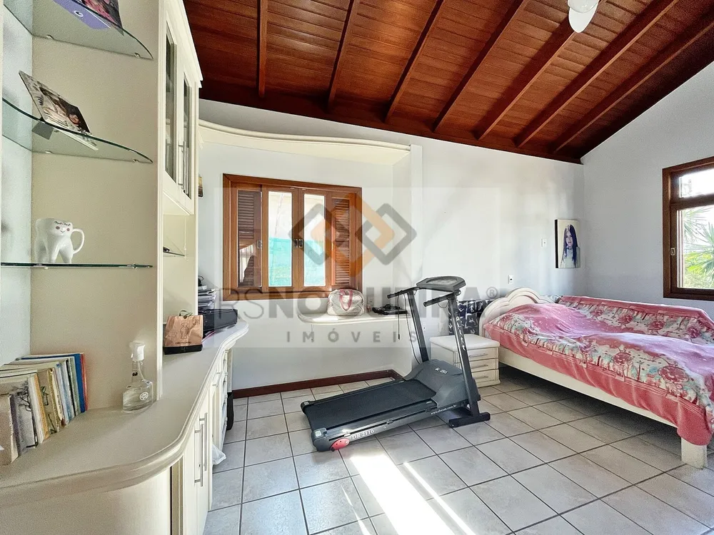 Casa, 5 quartos, 330 m² - Foto 23