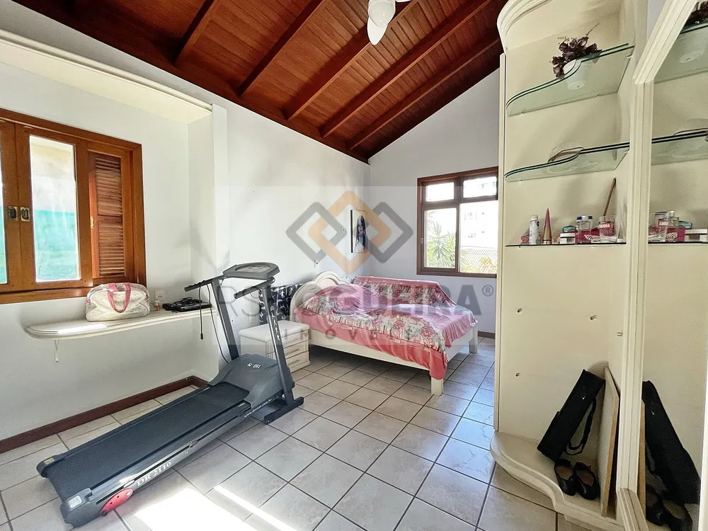 Casa, 5 quartos, 330 m² - Foto 22