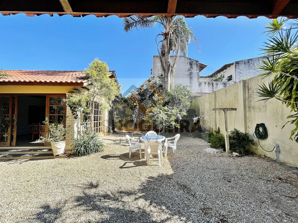 Casa, 5 quartos, 330 m² - Foto 16