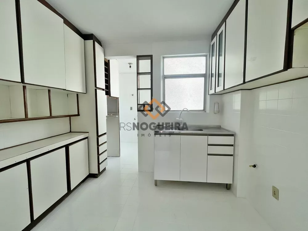 Apartamento para alugar com 3 quartos, 113m² - Foto 4