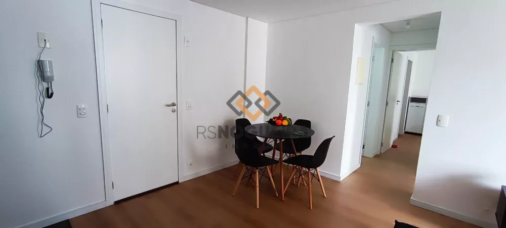 Apartamento à venda com 2 quartos, 61m² - Foto 2