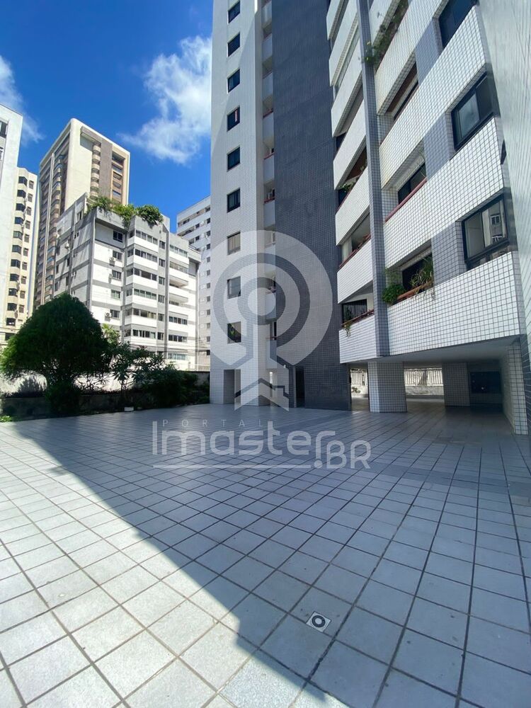 Apartamento à venda com 3 quartos, 140m² - Foto 1