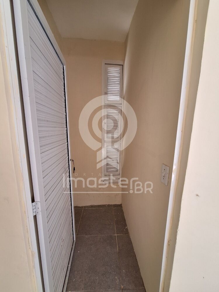 Casa à venda com 4 quartos, 125m² - Foto 30