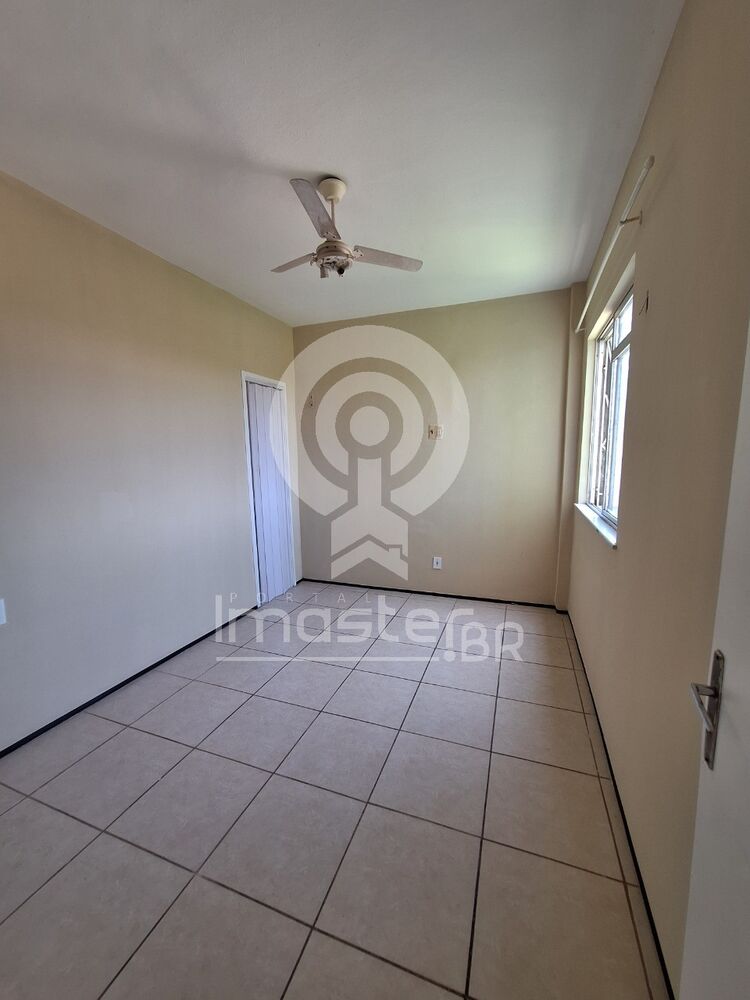 Apartamento à venda com 4 quartos, 91m² - Foto 13