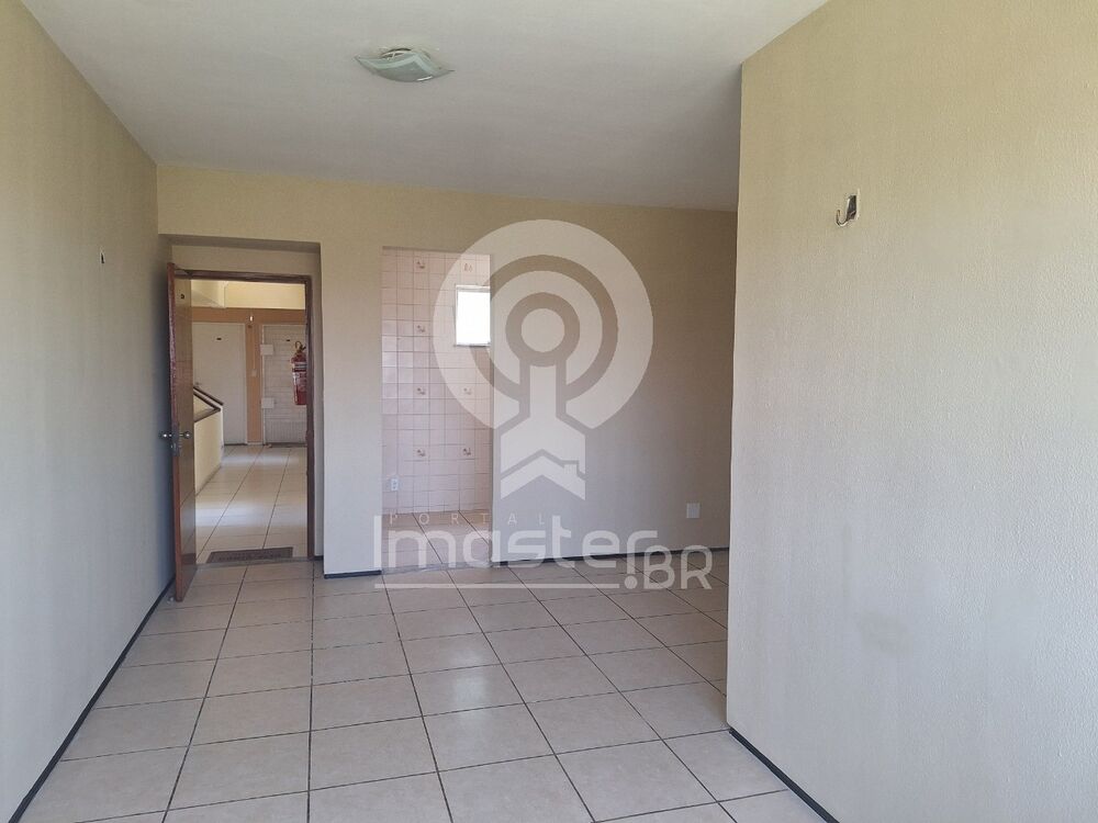 Apartamento à venda com 4 quartos, 91m² - Foto 4