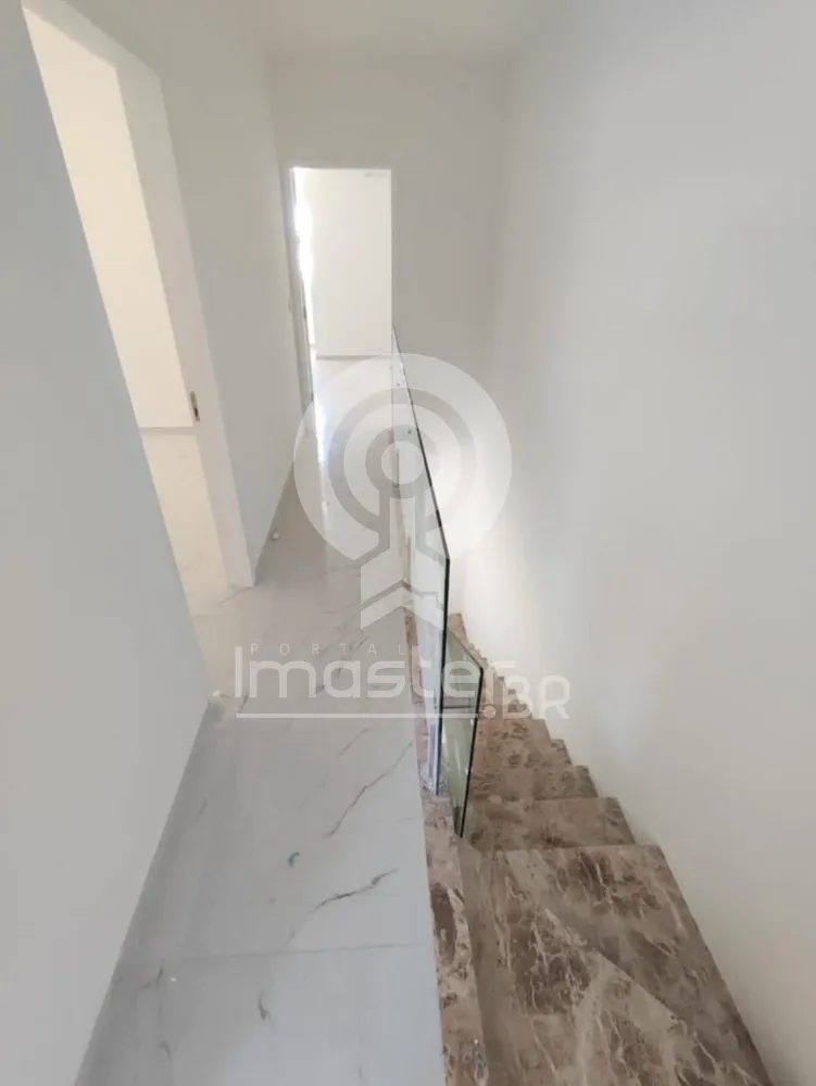 Casa, 5 quartos, 150 m² - Foto 1