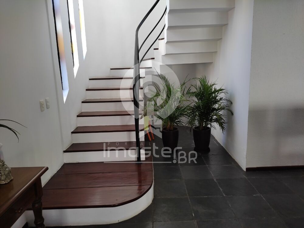 Casa à venda com 5 quartos, 410m² - Foto 17