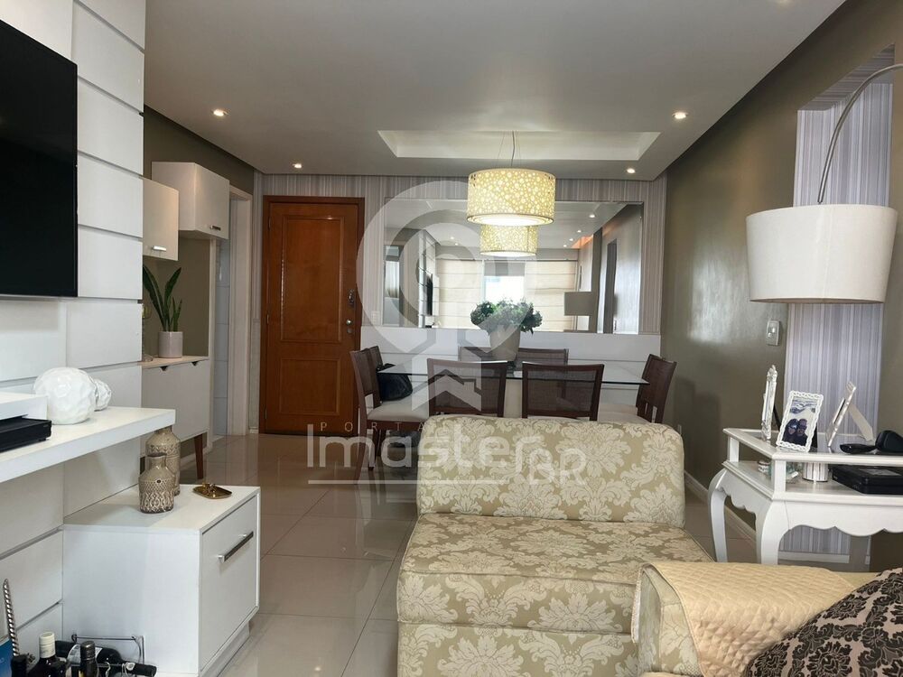 Apartamento à venda com 2 quartos, 90m² - Foto 1