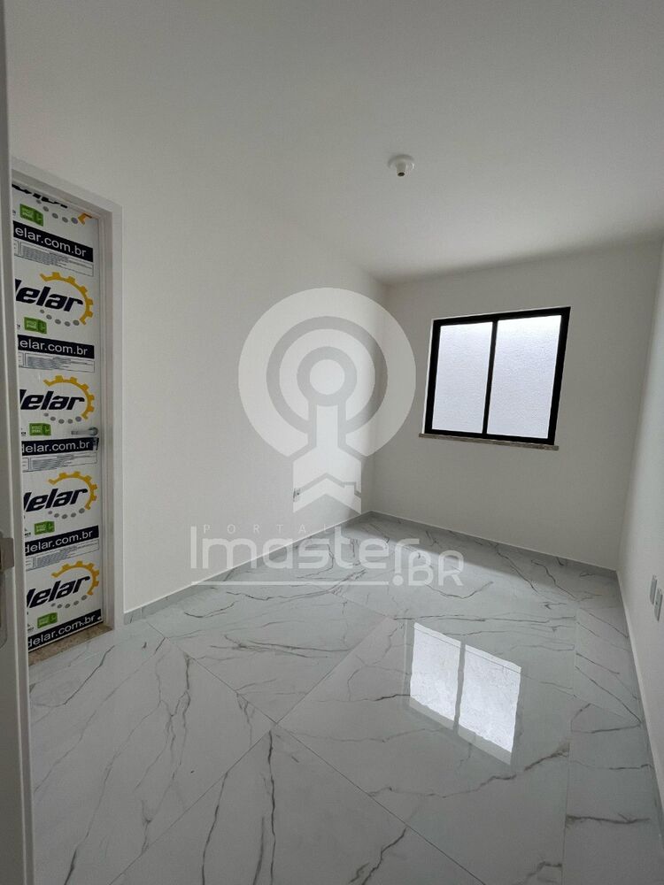 Casa à venda com 4 quartos, 140m² - Foto 7