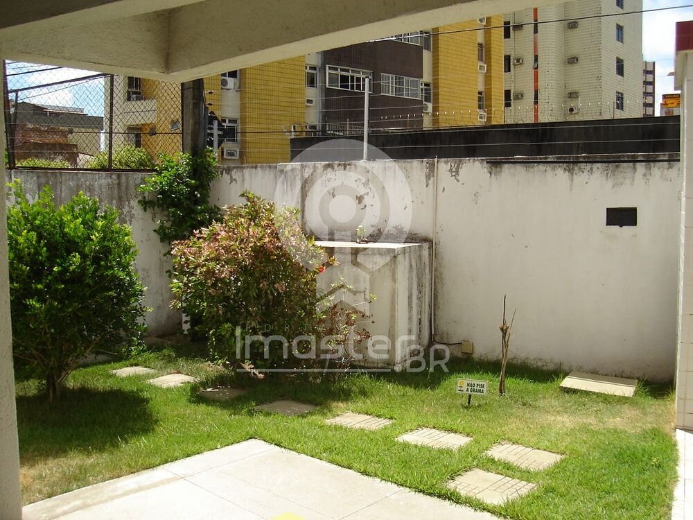 Apartamento à venda com 2 quartos, 60m² - Foto 1