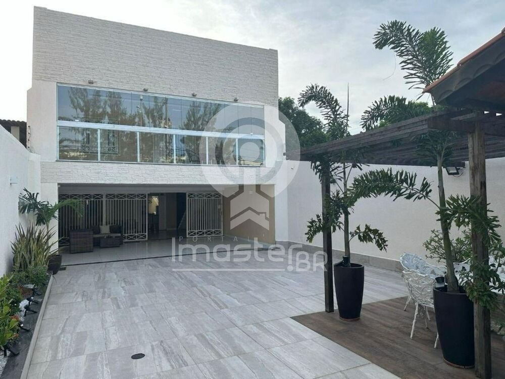 Casa à venda com 5 quartos - Foto 1