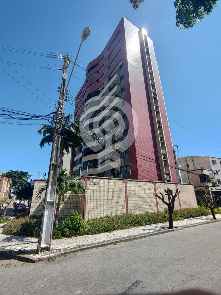 Apartamento à venda com 4 quartos, 160m² - Foto 1