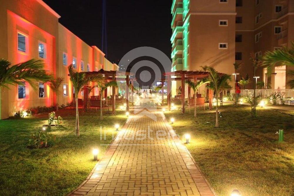 Apartamento à venda com 4 quartos, 112m² - Foto 2