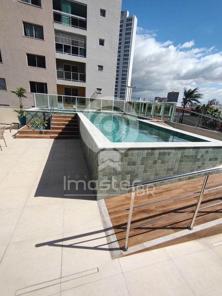 Apartamento à venda com 3 quartos, 93m² - Foto 2