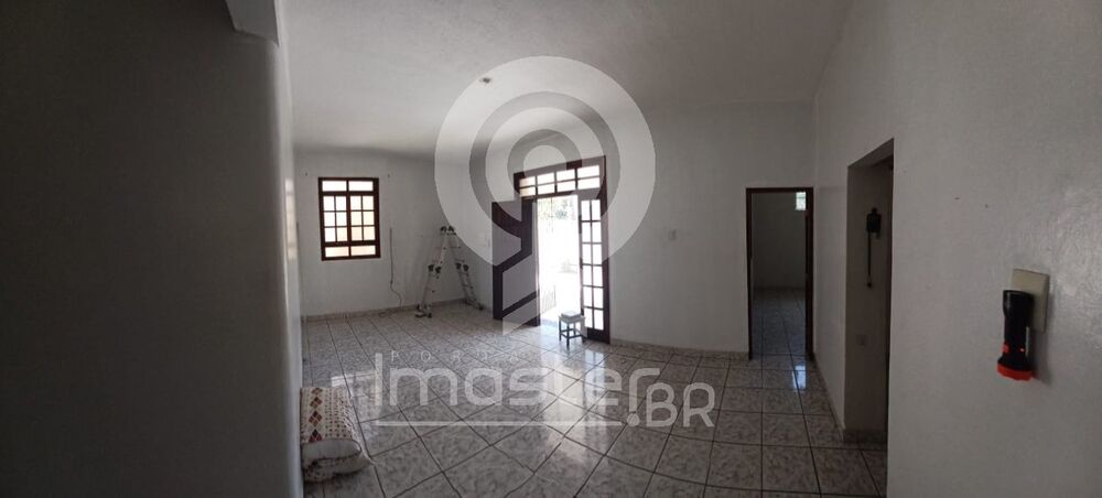 Casa, 5 quartos, 288 m² - Foto 1
