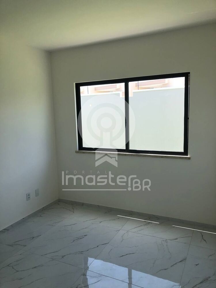 Casa à venda com 3 quartos, 110m² - Foto 8
