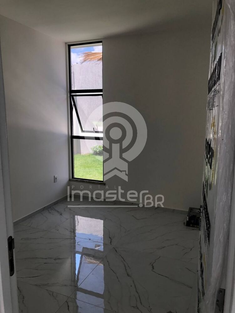 Casa à venda com 3 quartos, 110m² - Foto 11