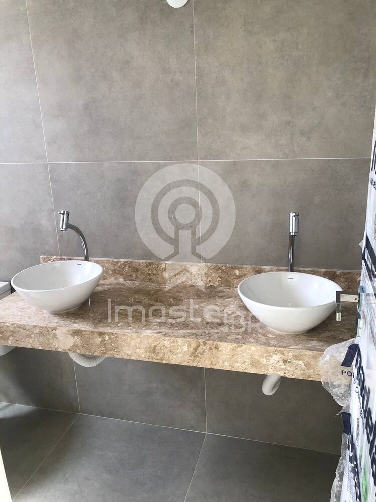 Casa à venda com 3 quartos, 110m² - Foto 10