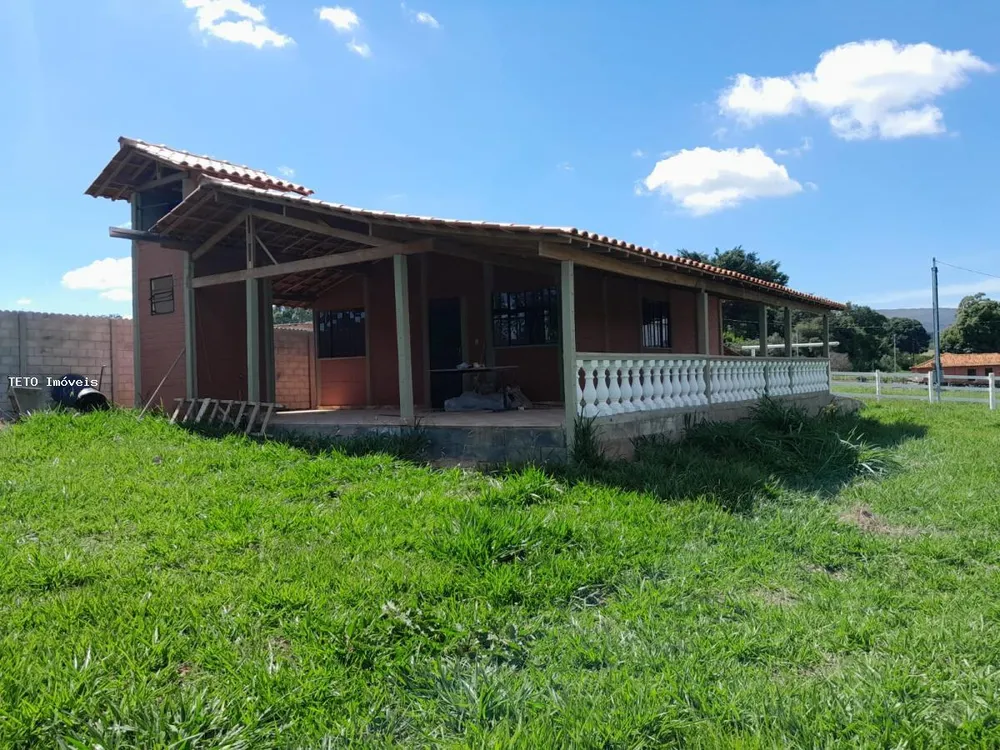 Chácara, 2 quartos, 1341 m² - Foto 4