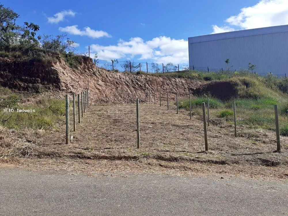 Terreno, 180 m² - Foto 1