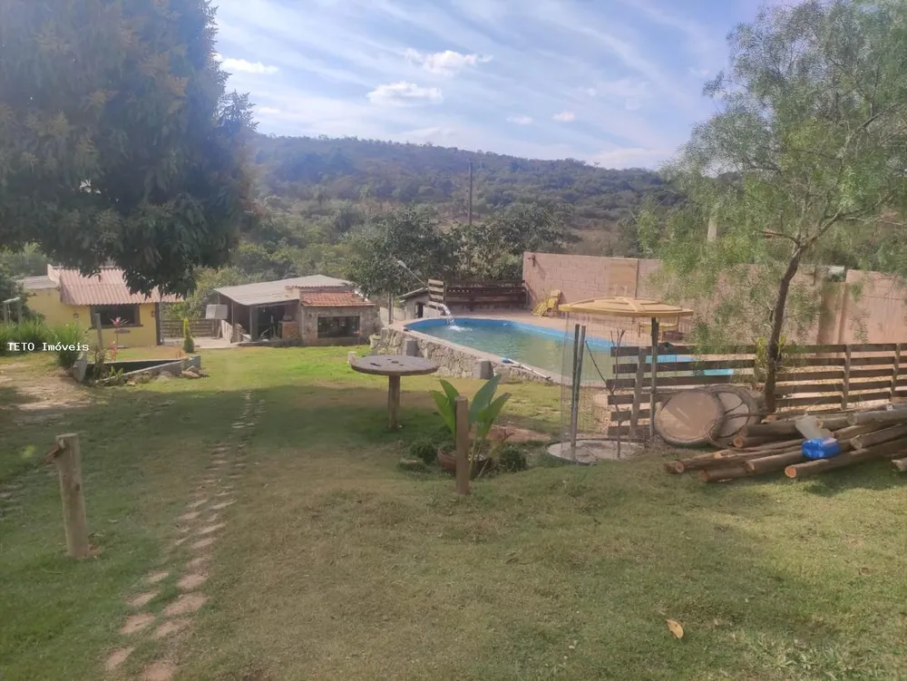 Chácara, 3 quartos, 2000 m² - Foto 1