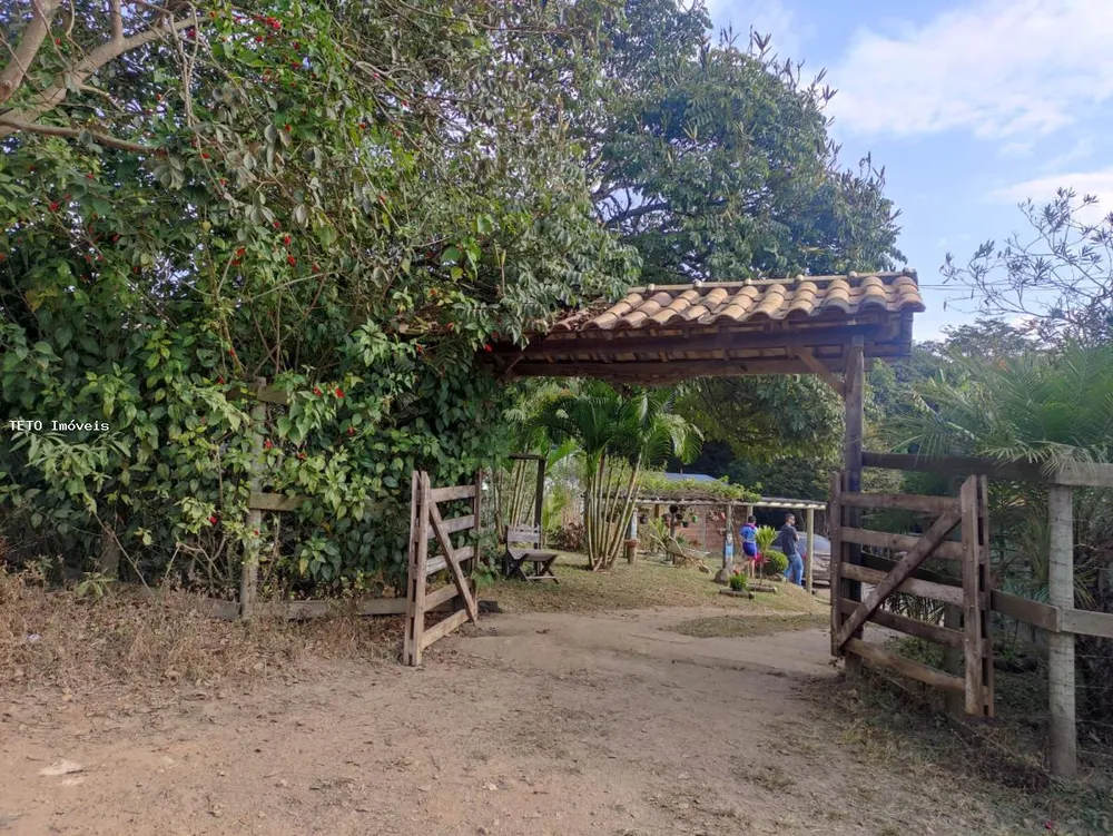 Chácara, 2500 m² - Foto 1