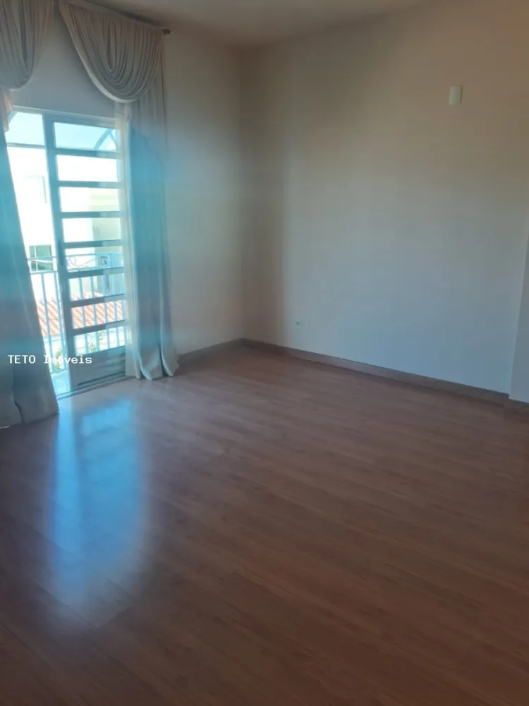Casa, 4 quartos - Foto 1