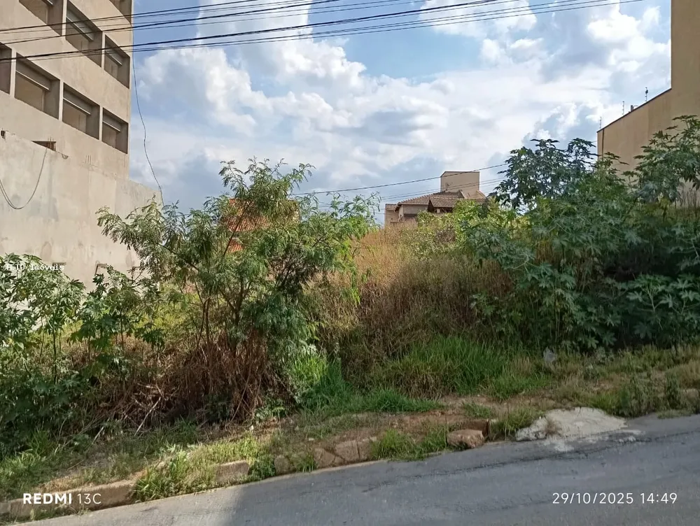 Terreno, 200 m² - Foto 2