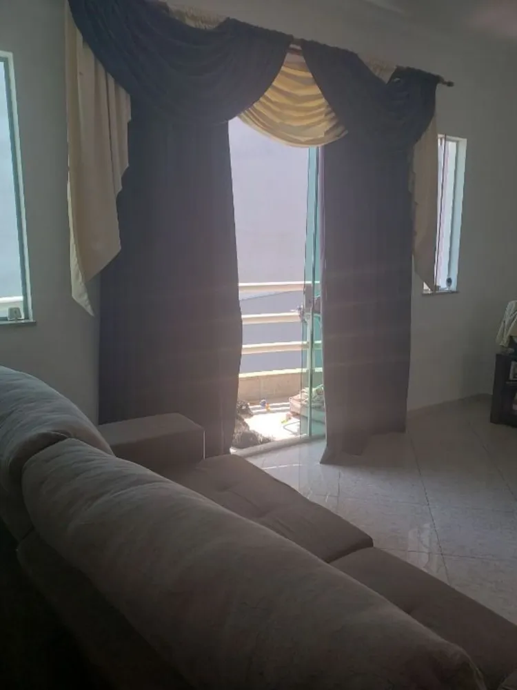 Sobrado, 3 quartos, 180 m² - Foto 1