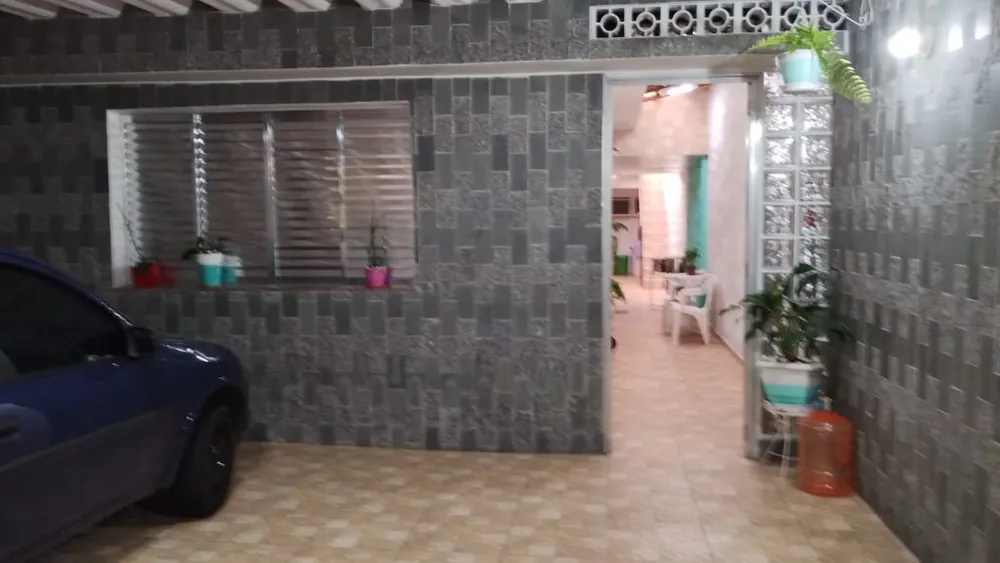 Casa, 3 quartos, 141 m² - Foto 1