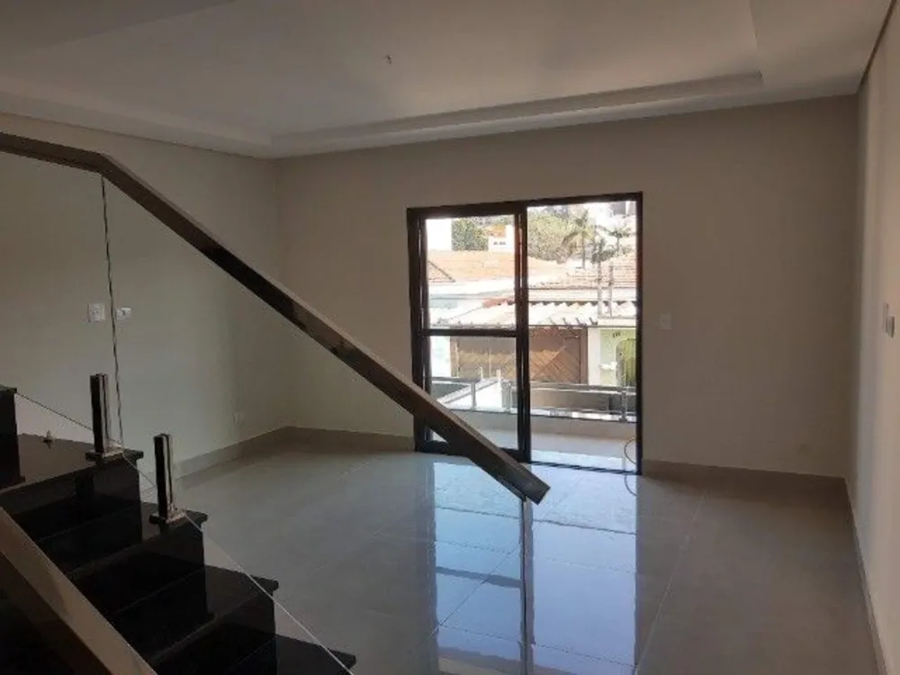 Sobrado, 3 quartos, 194 m² - Foto 2