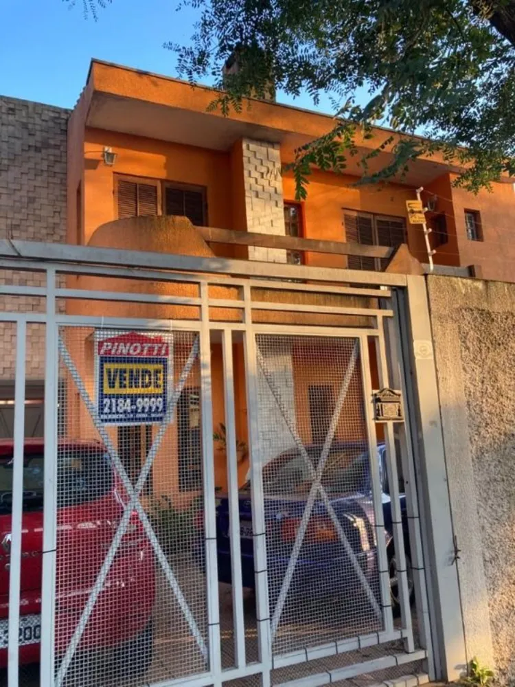 Sobrado, 4 quartos, 215 m² - Foto 1