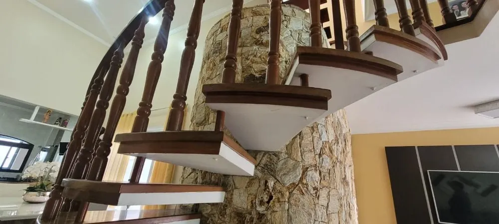 Sobrado, 3 quartos, 262 m² - Foto 3