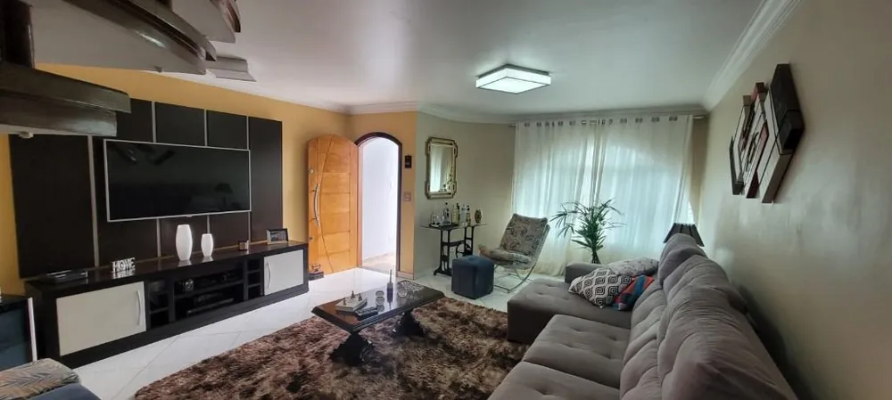 Sobrado, 3 quartos, 262 m² - Foto 2