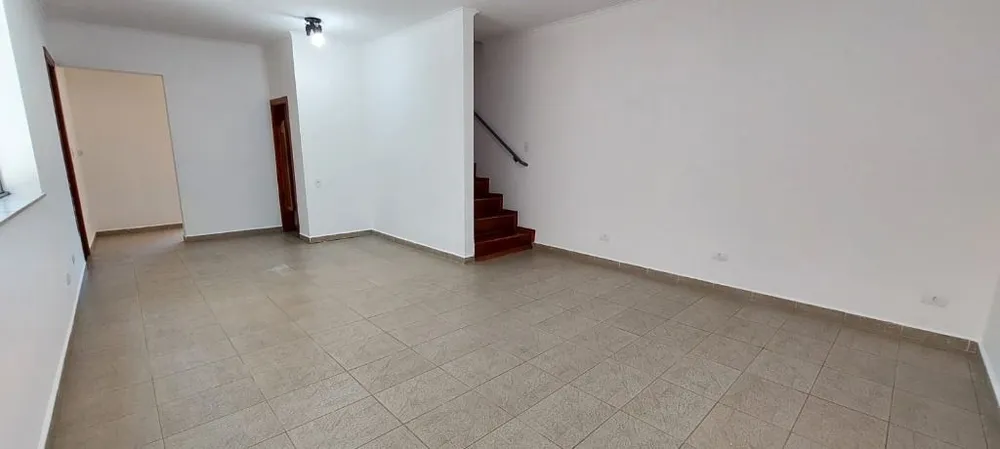 Sobrado, 4 quartos, 242 m² - Foto 1