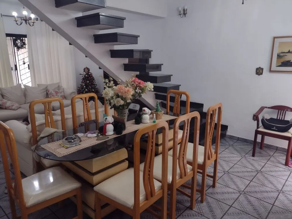 Sobrado, 3 quartos, 195 m² - Foto 3