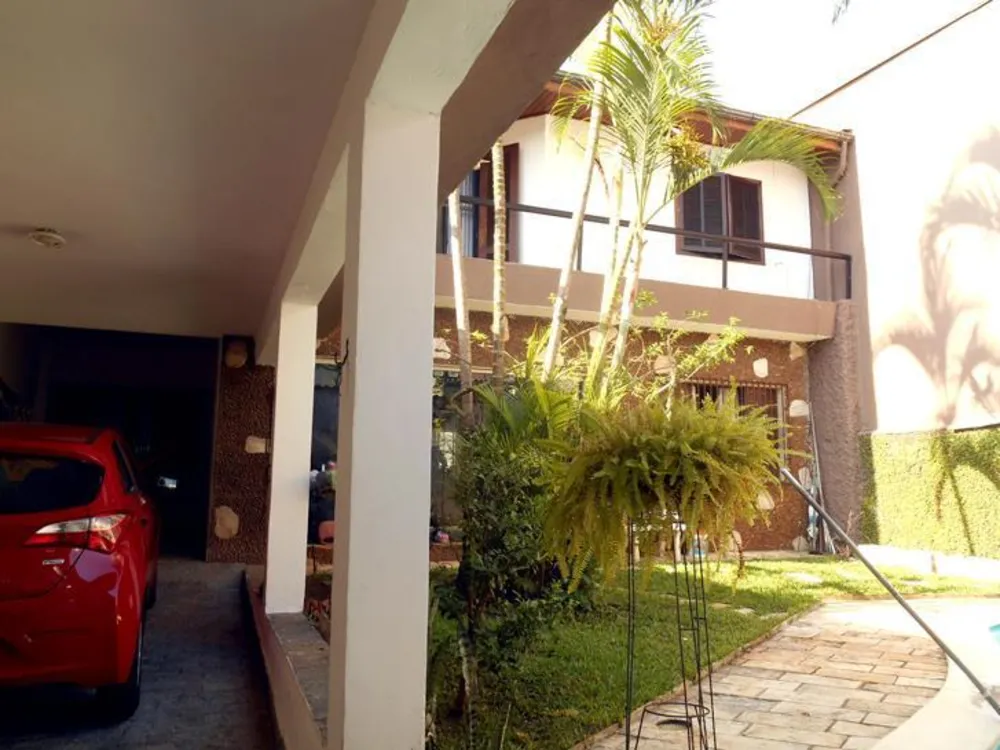 Sobrado, 4 quartos, 269 m² - Foto 1