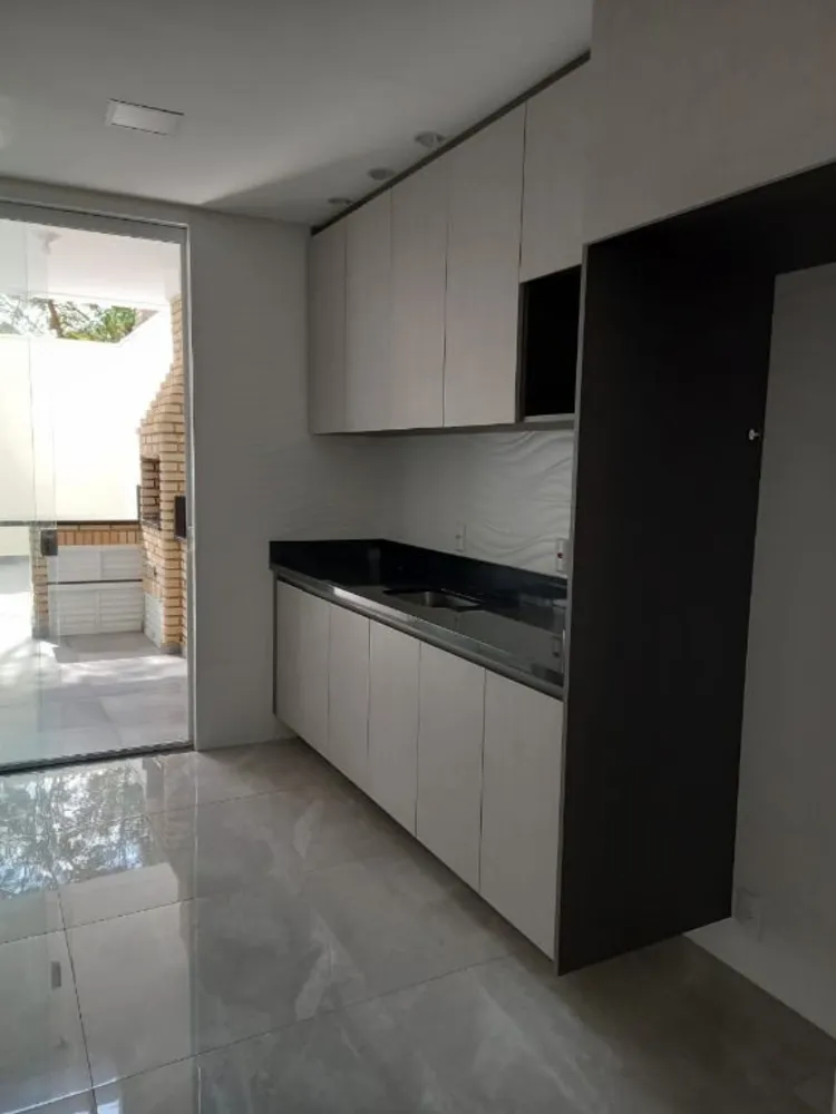 Sobrado, 3 quartos, 200 m² - Foto 4